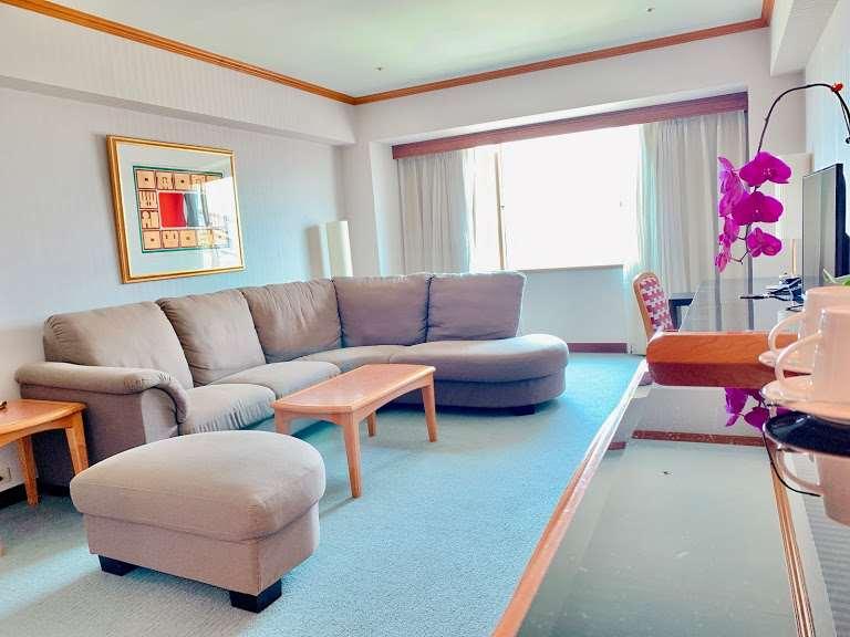 The Howard Plaza Hotel Kaohsiung Exterior photo A living room in a condominium